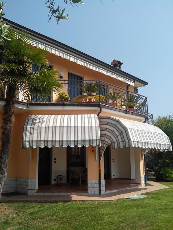 Casa Silvia Apartment Padenghe sul Garda Bilik gambar